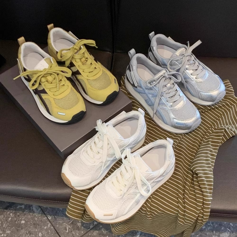 Damen Sportliche Sneaker mit atmungsaktiver Mesh-Oberfläche und stabilisierender Sohle R&B