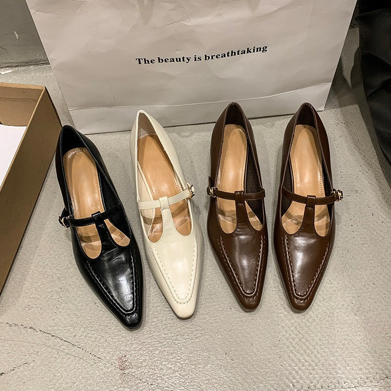 Damen Ballerinas mit elegantem Riemchen und spitzem Zehenbereich