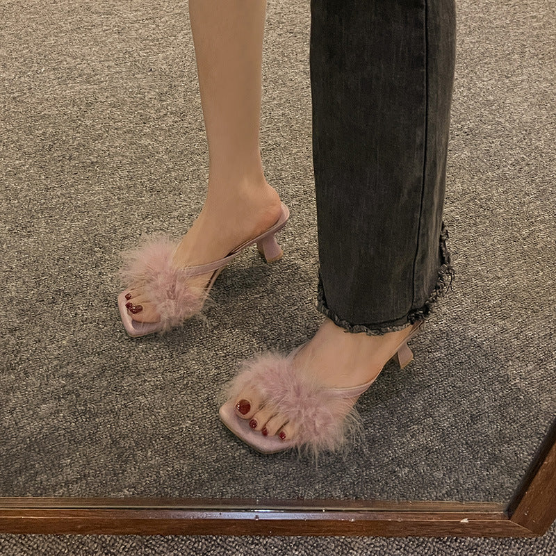 Damen Offene Mules mit dekorativem Plüschbesatz und elegantem Absatz R&B