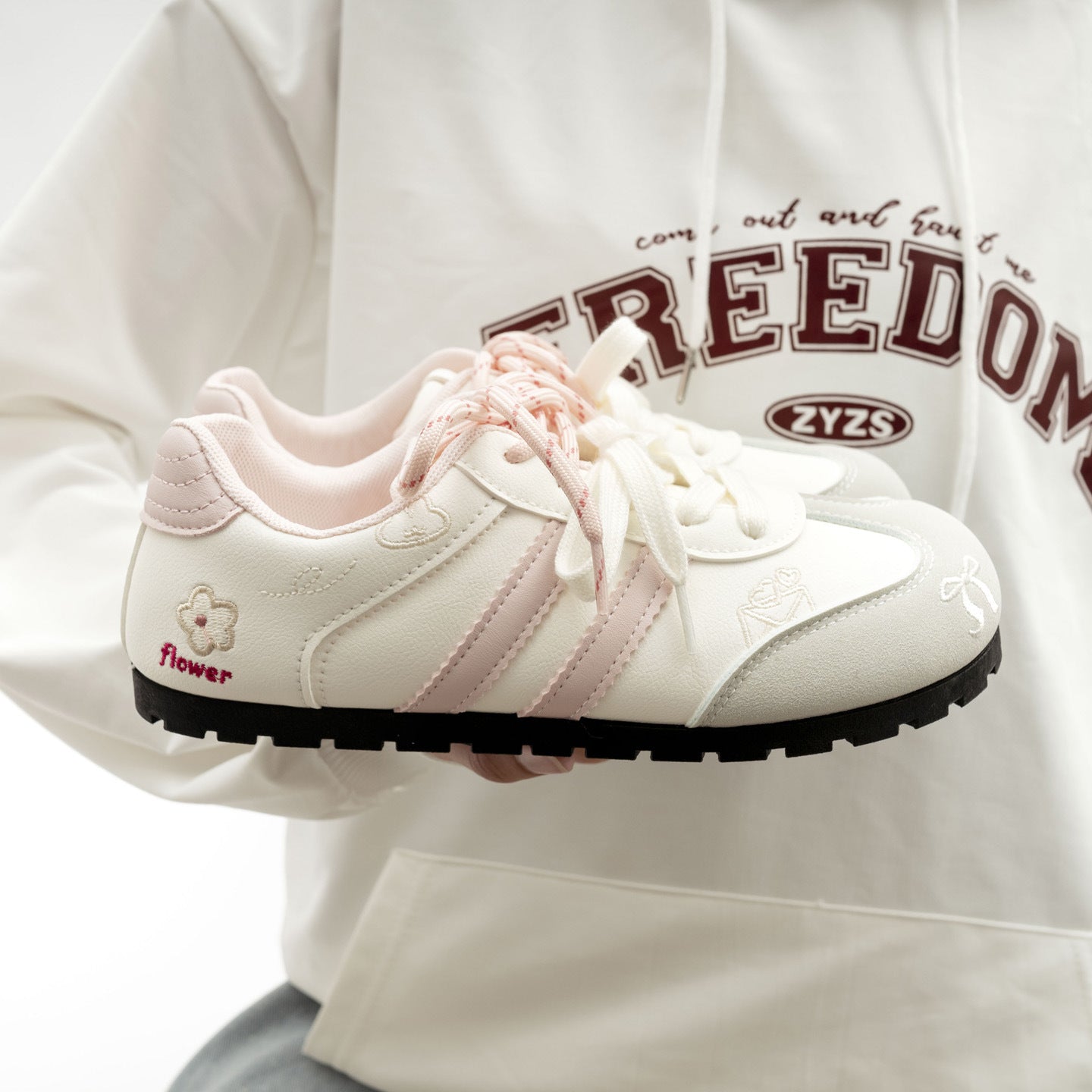 Damen Sneakers mit verspieltem Bananenmotiv und rutschfester Gummisohle