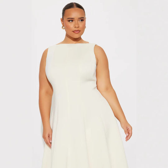 Damen Elegantes zeitloses Cocktailkleid mit schwingendem Rock und minimalistischer Silhouette R&B