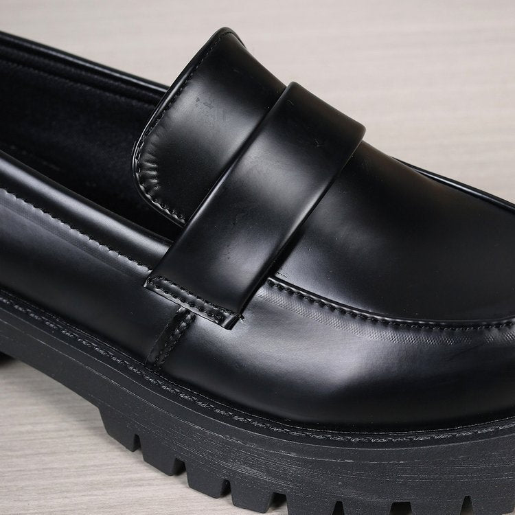 Damen Mokassins mit robustem Plateau und stylischer Schnalle R&B