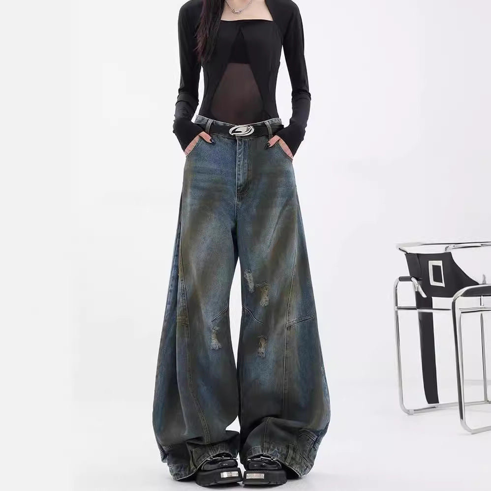 Damen Extrem weit geschnittene Jeans mit modischen Distressed-Details R&B