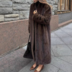 Damen Eleganter und flauschiger Langmantel aus Kunstfell R&B