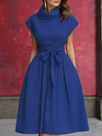 Damen Kleid mit schicker, geraffter Kapuze und praktischen Taschen R&B