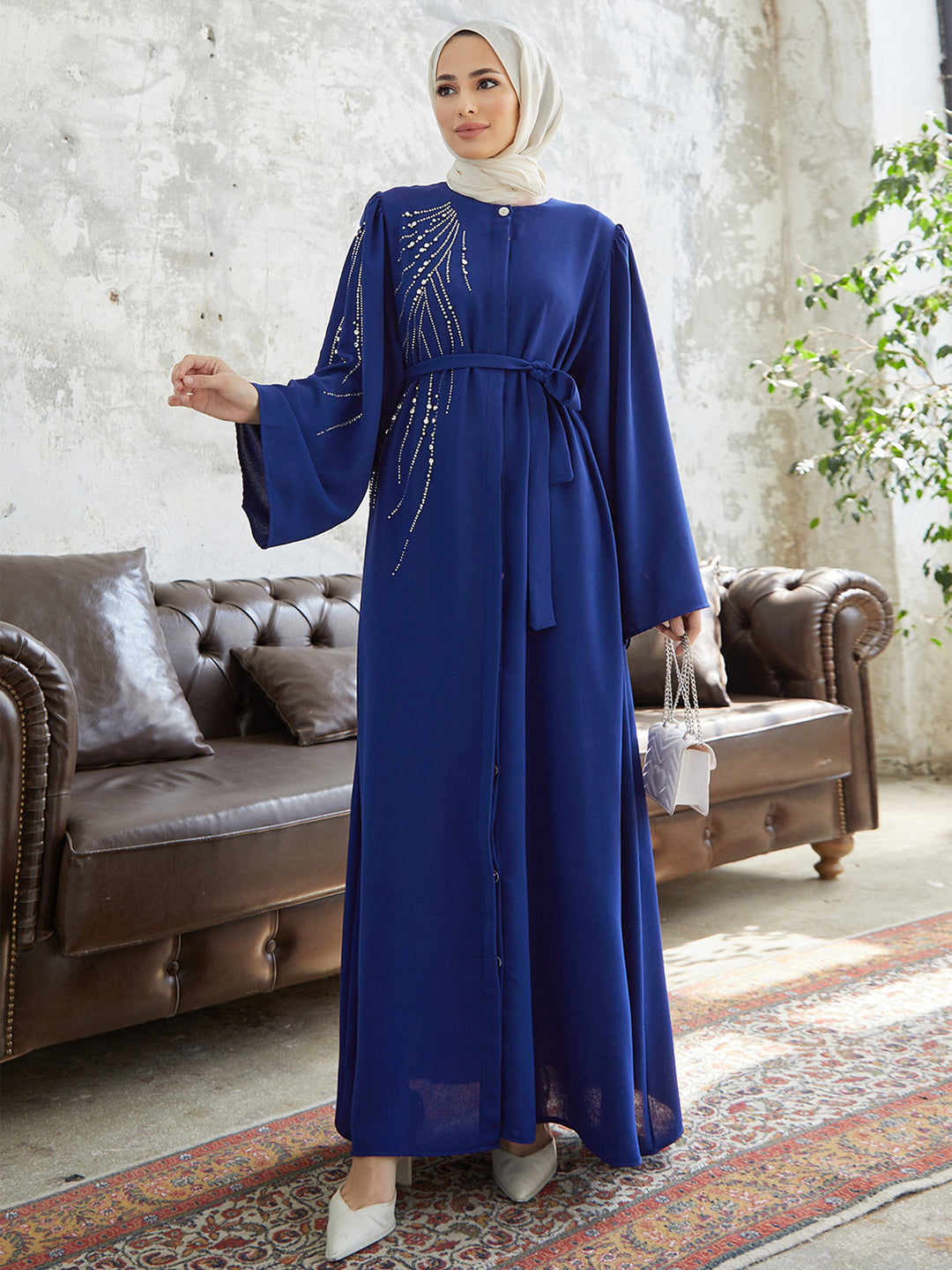 Damen Maxi-Kleid mit funkelnden Applikationen und elegantem Gürtel R&B