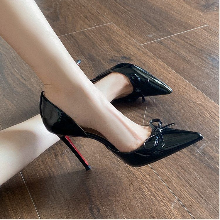 Damen Glamouröse Pumps mit spitzem Zehenbereich und dekorativer Schleifenverzierung R&B