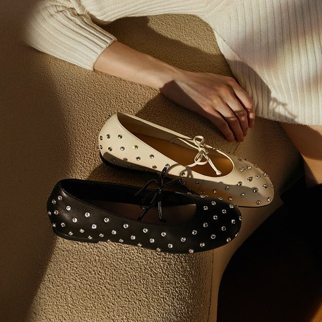 Damen Ballerinas mit funkelndem Strassbesatz und eleganter Schnürung