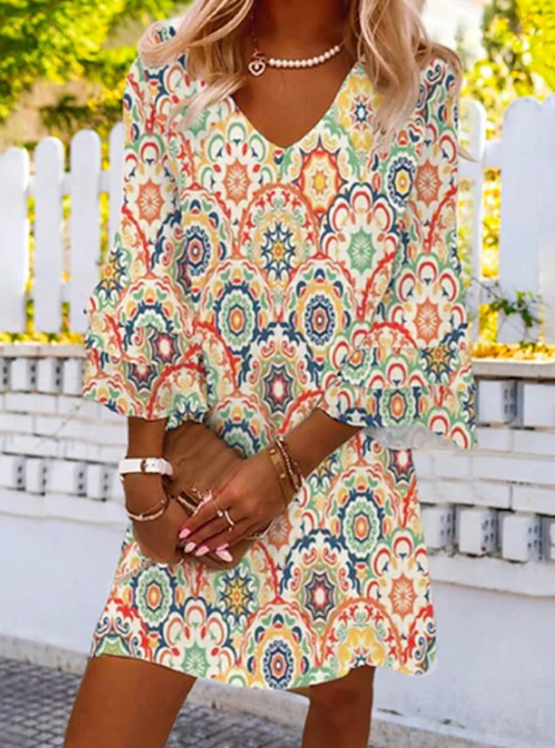 Damen nan kurzes Tunika-Kleid mit V-Ausschnitt, dreiviertel-Glockenärmeln und ornamentalem Mandala-Print R&B
