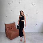 Damen Asymmetrisches Maxikleid mit Cut-Out-Details und raffinierten Rüschendetails R&B