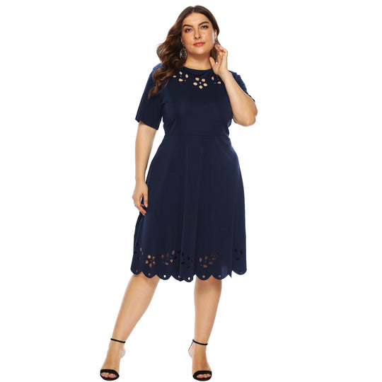 Damen elegantes Kleid mit durchbrochenem Kragen und wellenförmigem Saum R&B