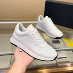 Damen Sportliche Lauf-Sneaker mit atmungsaktiver Struktur und dämpfender Sohle R&B