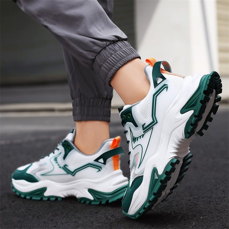 Damen Sportliche Sneaker mit verstärktem Dämpfungssystem und rutschfester Außensohle R&B