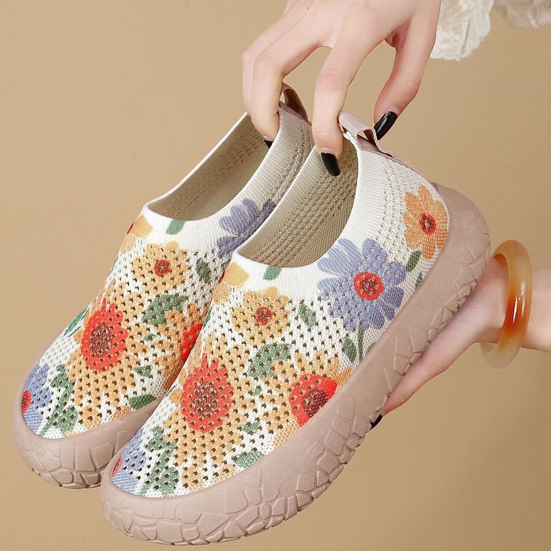 Damen Komfortable Slip-On Freizeitschuhe mit floralem Muster R&B