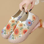 Damen Komfortable Slip-On Freizeitschuhe mit floralem Muster R&B