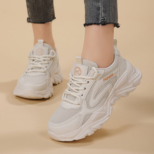 Damen nan voluminöser Plateau-Lifestyle-Sneaker mit Mesh- und Kunstledermix, gepolsterter Ferse und profiliertem Dämpfungssockel R&B