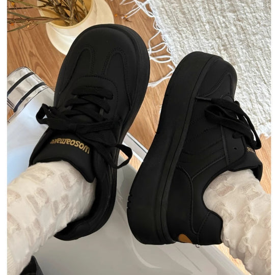 Damen Sportliche Sneaker mit verstärkter Sohle und komfortabler Passform R&B