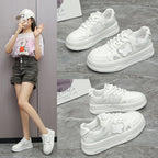 Damen modische Sneakers mit floralen Applikationen und gepolsterter Sohle R&B