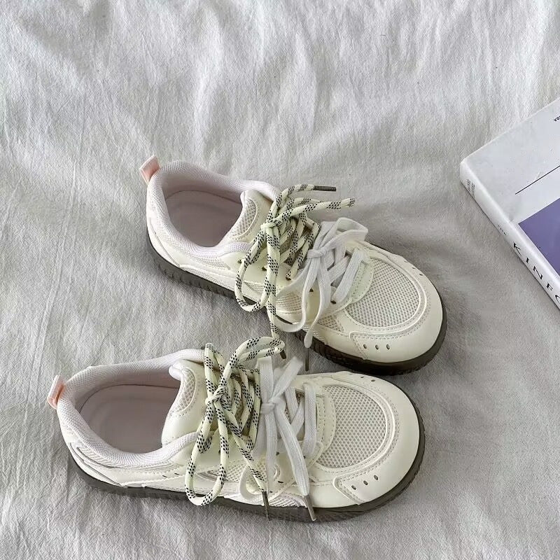 Damen Atmungsaktive Sneaker mit innovativem Schnürsystem und dämpfender Sohle R&B