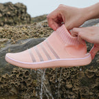 Damen Strick-Aquaschuhe mit elastischem Kragen und rutschfester Sohle