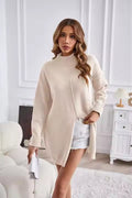 Damen Grobstrickpullover mit hohem Kragen und asymmetrischem Schnitt