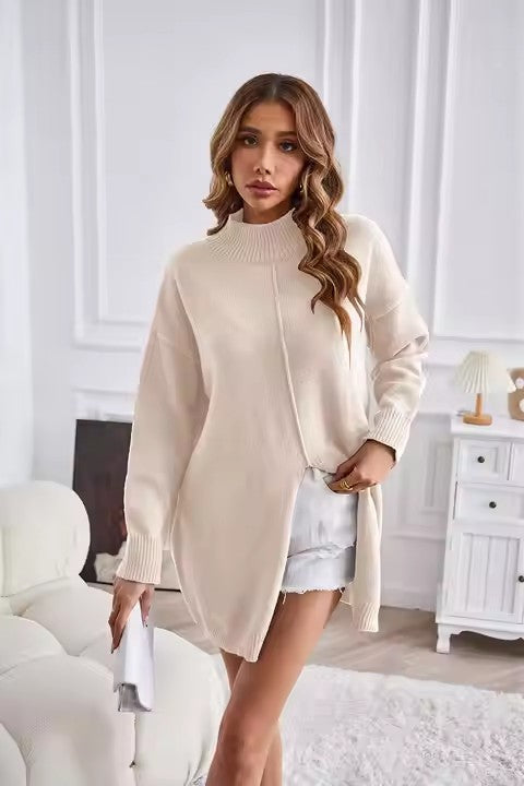 Damen Grobstrickpullover mit hohem Kragen und asymmetrischem Schnitt