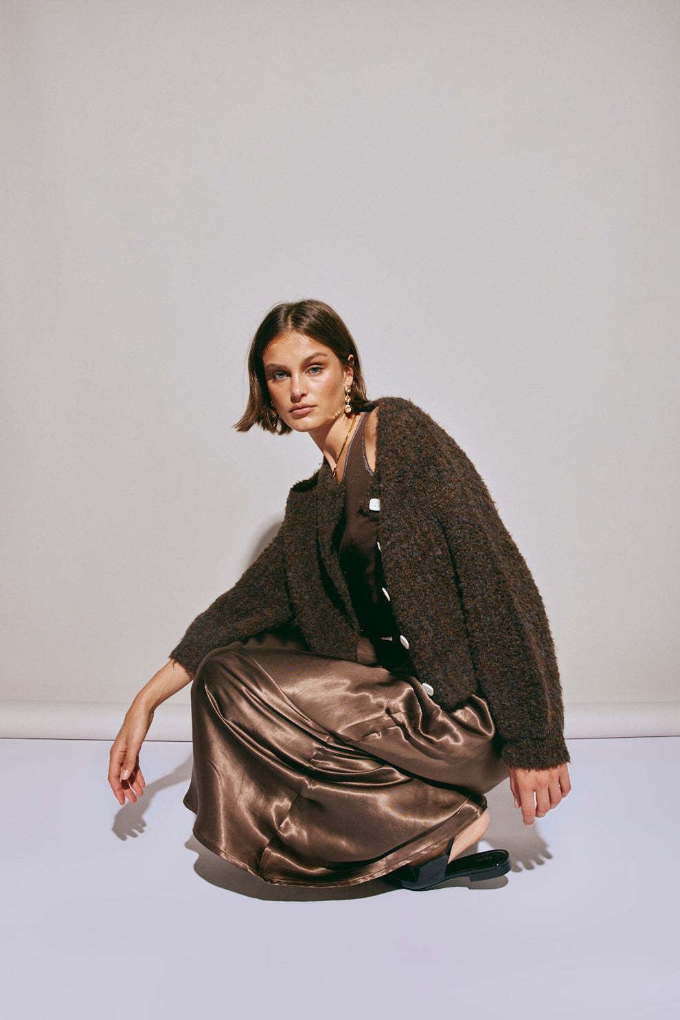 Damen Kuscheliger Strickpullover mit Knopfleiste und lässigem Schnitt R&B