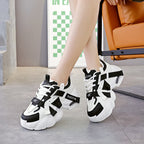 Damen Chunky Sneaker mit innovativem Design und gepolsterter Sohle R&B