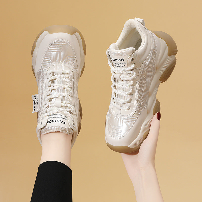 Damen Sportliche Fashion-Sneaker mit ergonomischer Dämpfung und glänzendem Obermaterial R&B