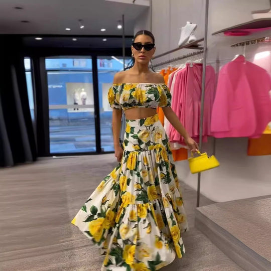 Damen Zweiteiliges Wickelkleid mit floralem Oberteil und schwingendem Rock R&B