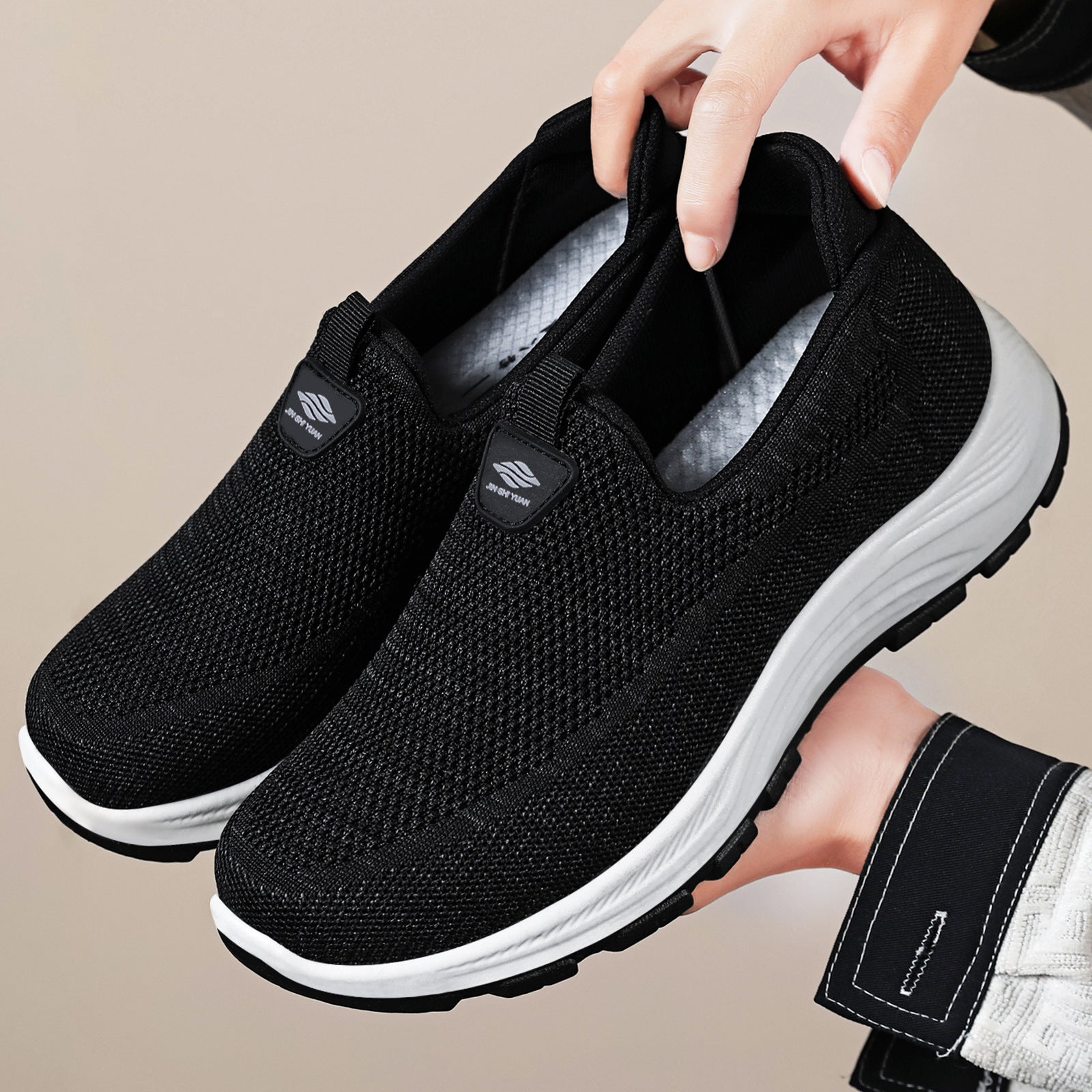 Damen Leichte und atmungsaktive Freizeitschuhe mit elastischem Einsatz