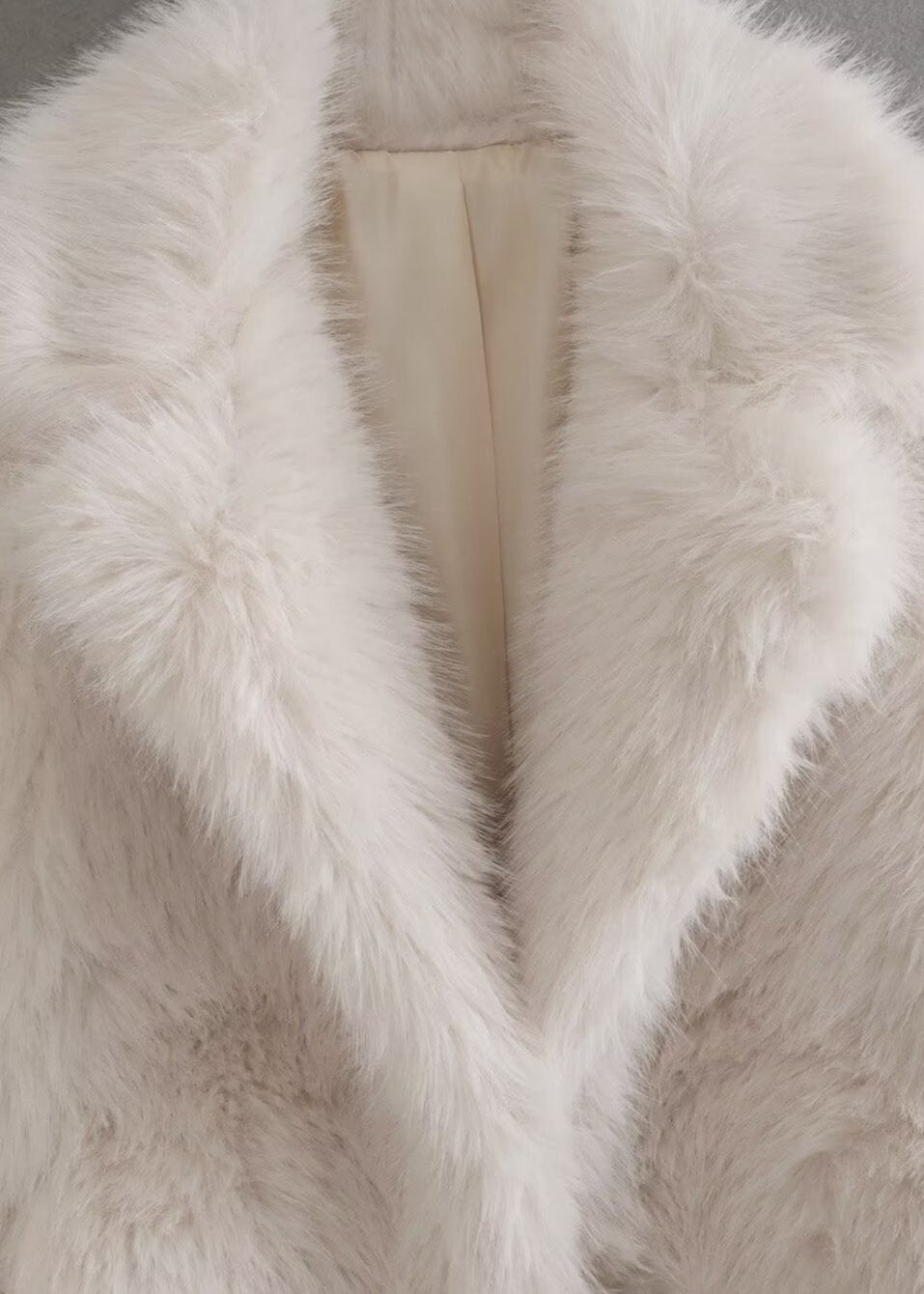 R&B | Elegante Damen Winterjacke mit Weichem Kunstpelz