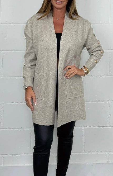 Damen Elegante Strickjacke mit Knopfdetails und Taschen R&B
