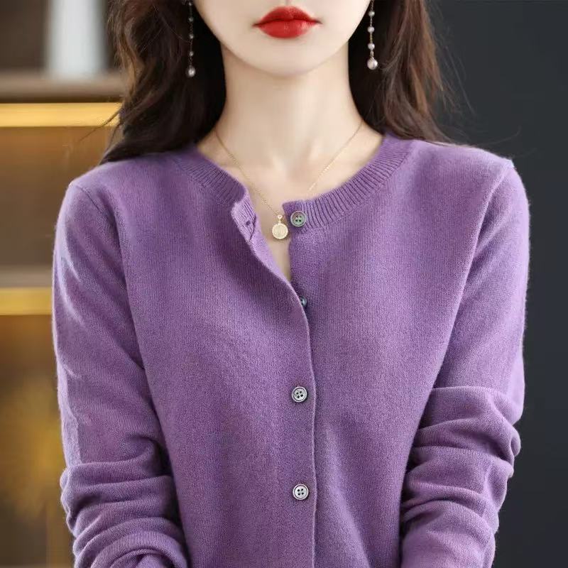 Damen stilvolle Strickjacke mit Knopfverschluss und hochgeschlossenem Kragen