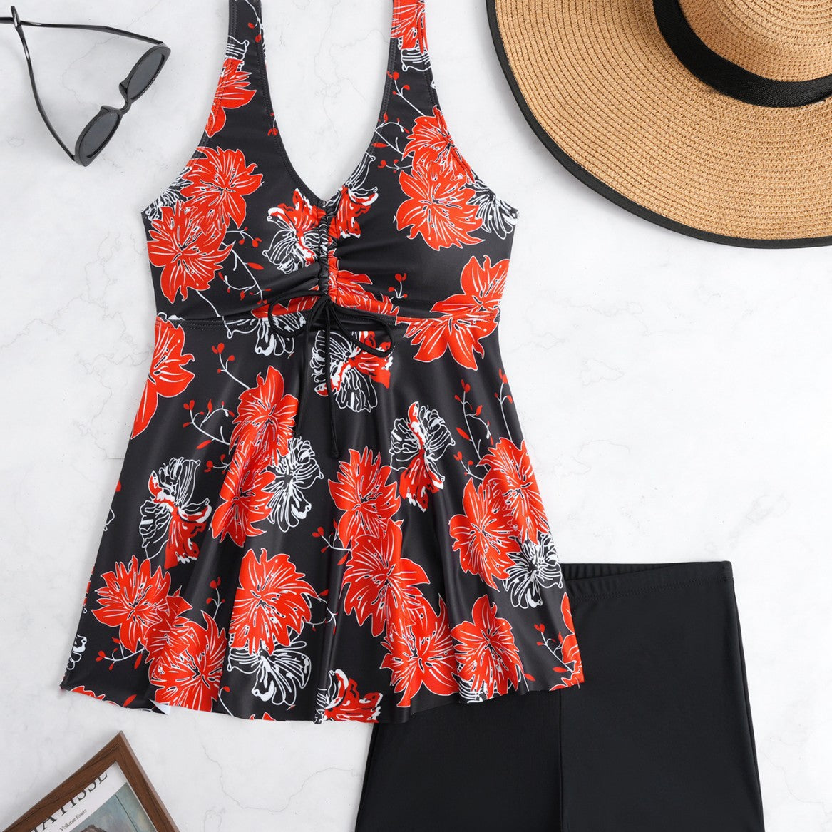 Damen Tankini mit floralem Wickeldesign und bequemen Shorts R&B