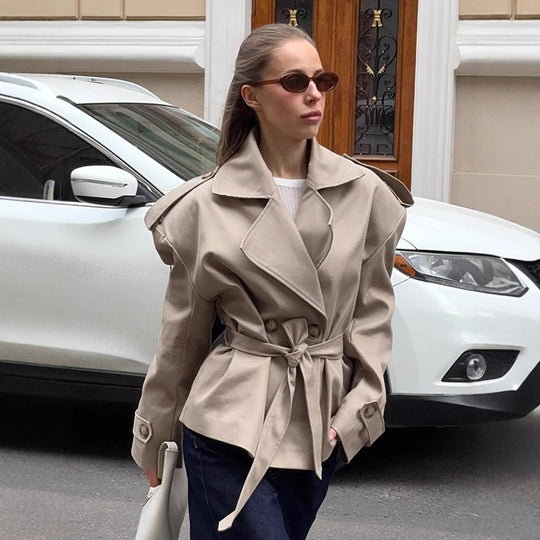 Damen Modischer Trenchcoat mit tailliertem Gürtel und überschnittenen Schultern R&B