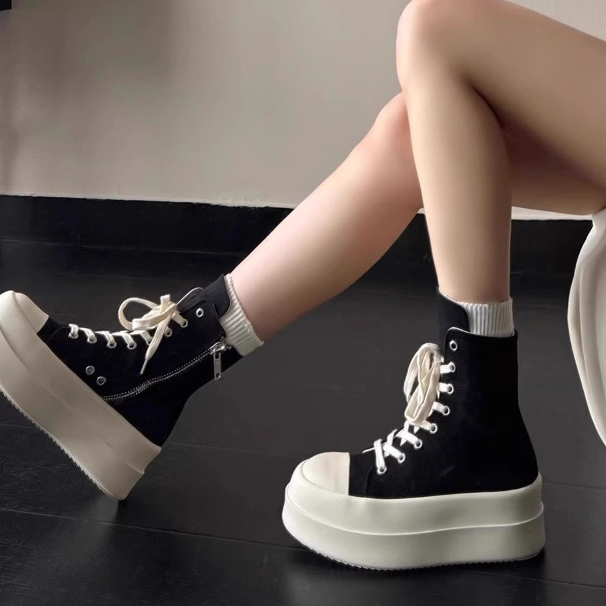 Damen High-Top Plateau Sneakers mit Reißverschluss R&B
