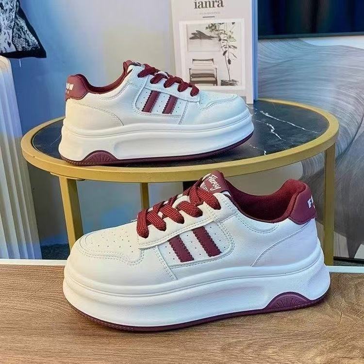 Damen Sportliche Sneaker mit trendigem Plateau-Design und atmungsaktiver Mesh-Oberfläche R&B