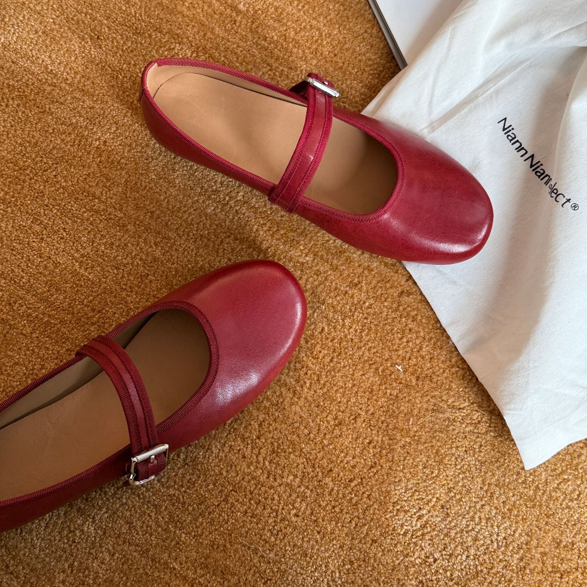 Damen Ballerinas mit verstellbarem Riemchen und gepolsterter Innensohle R&B