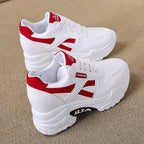 Damen Sportliche Sneakers mit dickem Profil und modischen Akzenten R&B