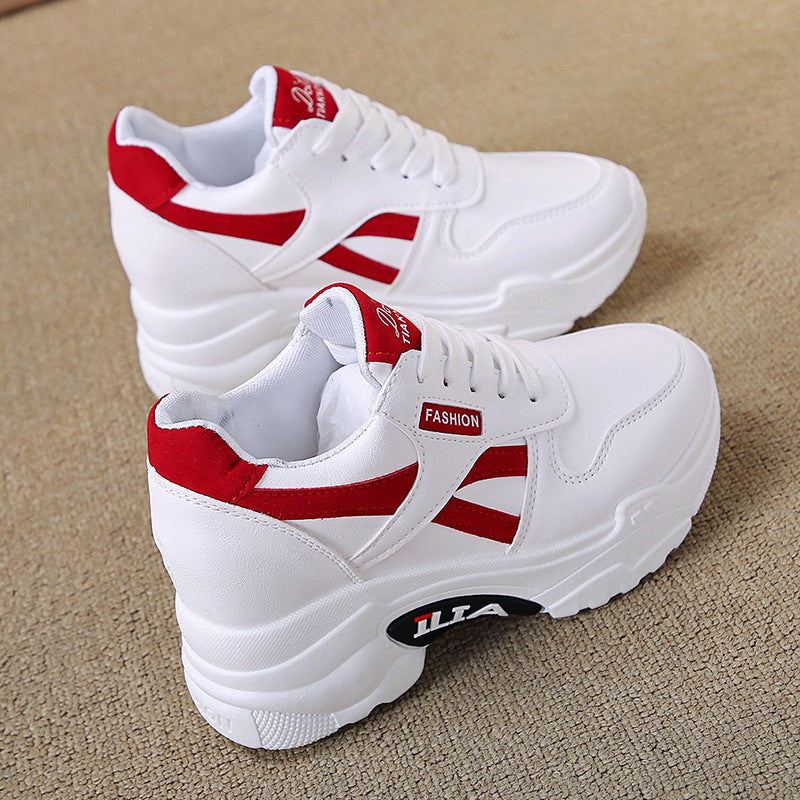 Damen Sportliche Sneakers mit dickem Profil und modischen Akzenten R&B