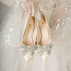 Damen Elegante Pumps mit funkelnder Blumenapplikation und schmalem Absatz R&B