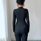 Damen nan taillierter Langarm-Body mit Stehkragen, V-Ausschnitt und floraler Stickapplikation R&B