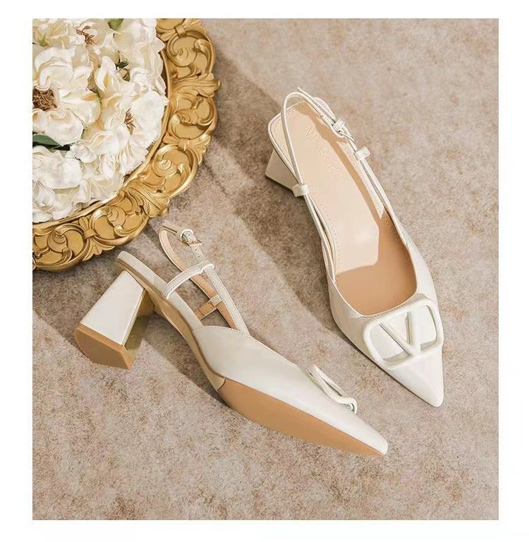 Damen Slingback Pumps mit dekorativen Metallakzenten und komfortablem Blockabsatz R&B