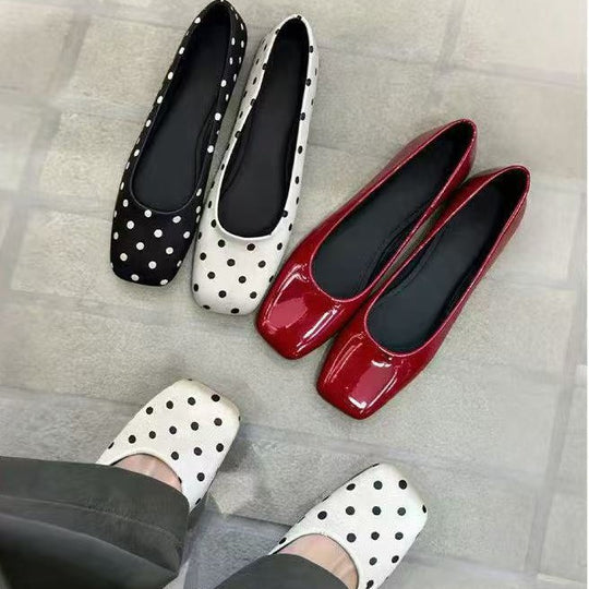 Damen elegante Ballerinas mit schickem Quadratfuß und glänzender Oberfläche R&B