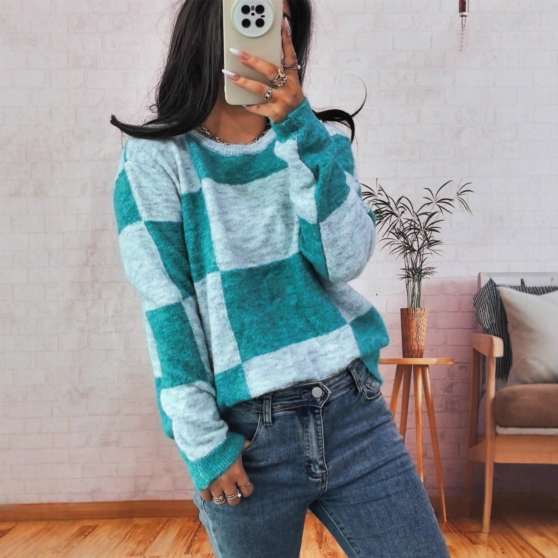 Damen Grobstrickpullover mit modernem Karomuster und lässigem Schnitt R&B