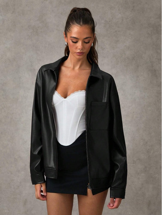 Damen Kunstlederjacke mit oversized Schnitt und praktischer Brusttasche R&B