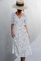 Damen Wickelkleid mit eleganten Puffärmeln und modernem Muster R&B