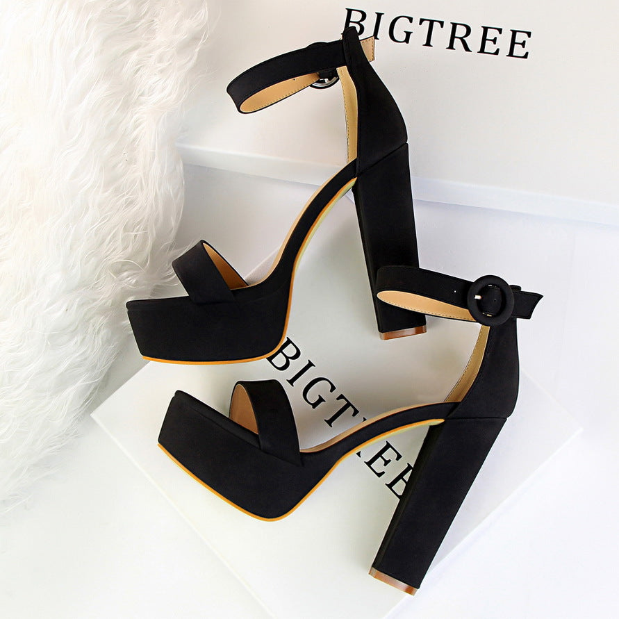 Damen Hochhackige Plateau-Sandalen mit verstellbarem Knöchelriemen und robustem Blockabsatz R&B