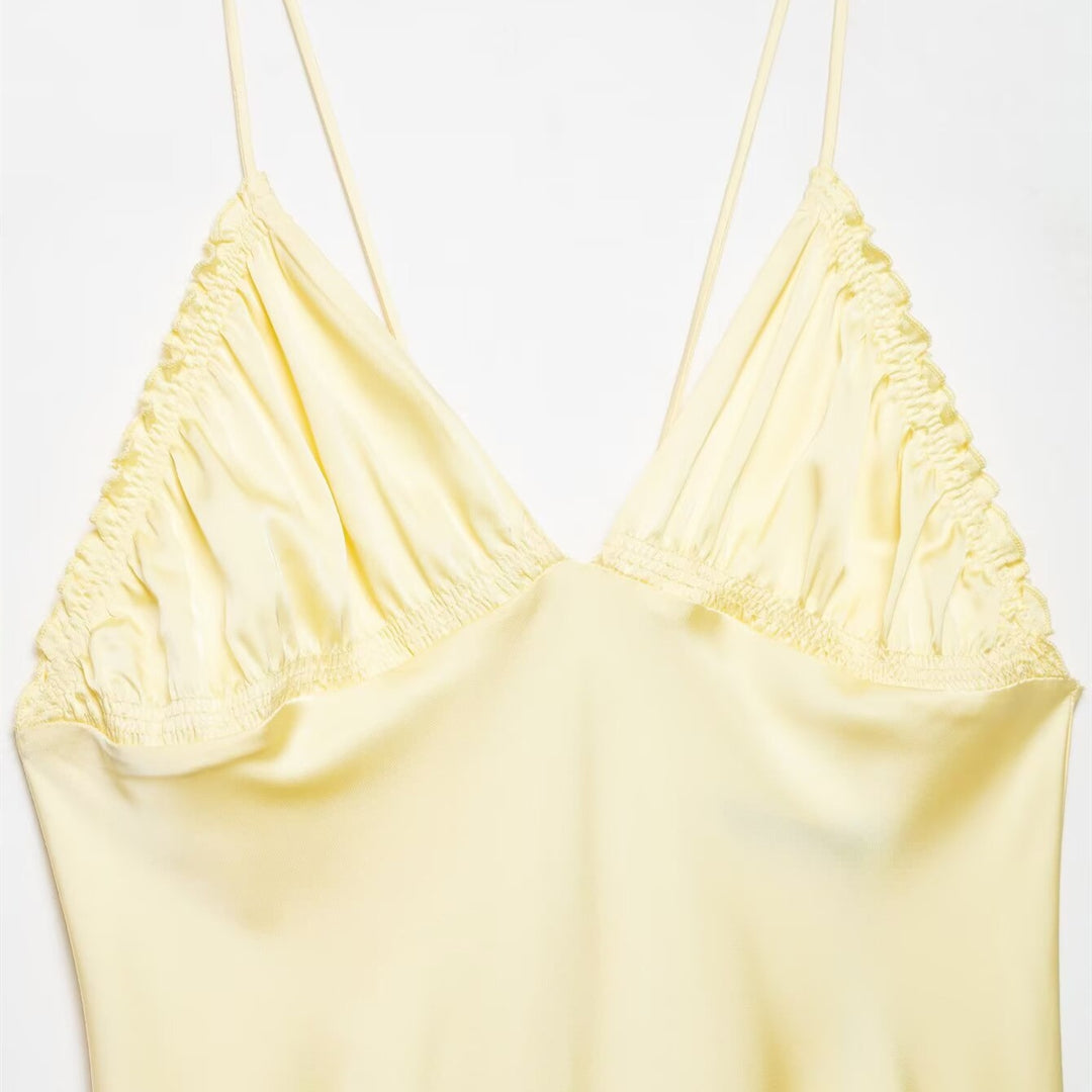Damen Slipdress mit verführerischem V-Ausschnitt und feinen Rüschendetails R&B